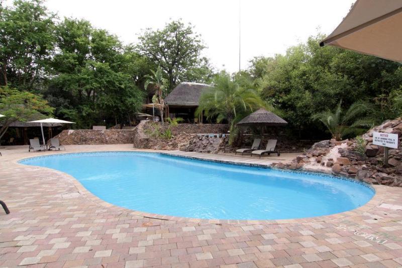Cresta Mowana Safari Lodge Kasane Bagian luar foto