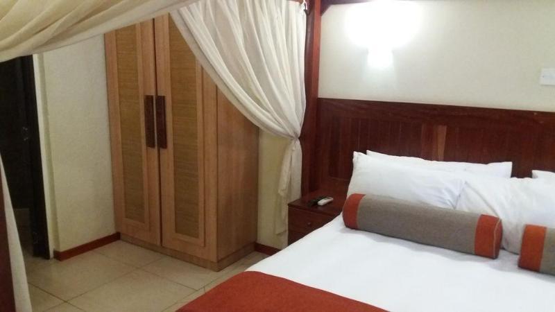 Cresta Mowana Safari Lodge Kasane Bagian luar foto