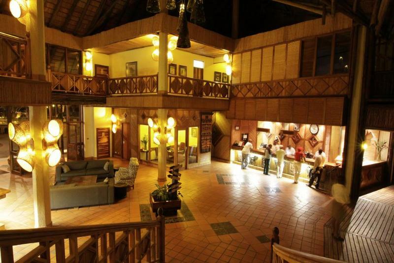 Cresta Mowana Safari Lodge Kasane Bagian luar foto