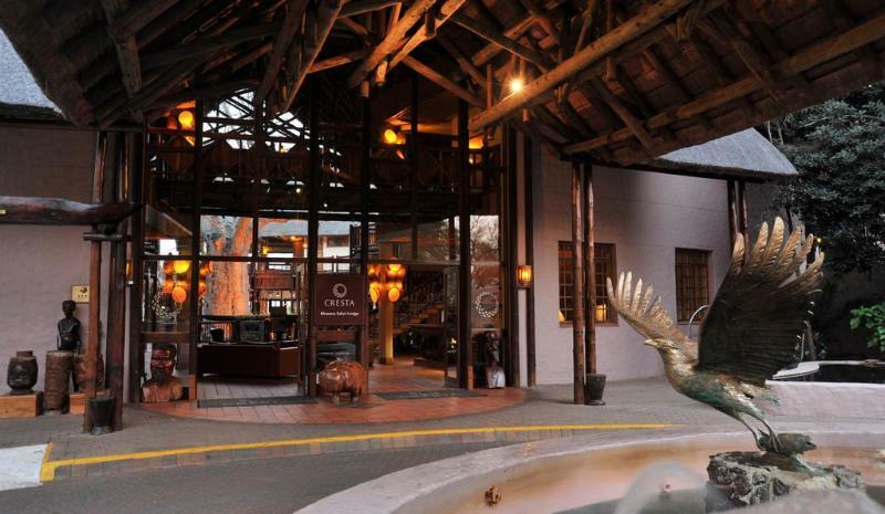 Cresta Mowana Safari Lodge Kasane Bagian luar foto